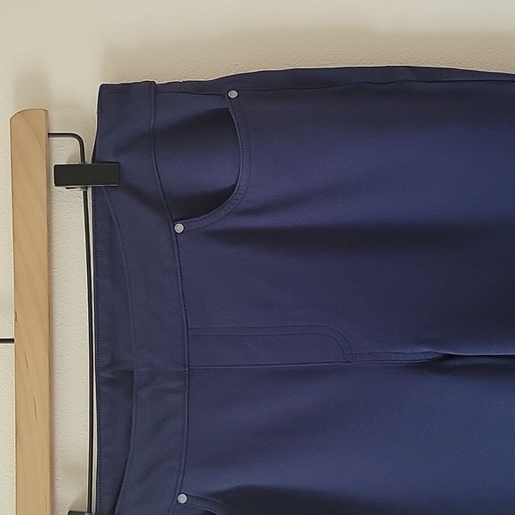 Chico's Blue 5 Pocket Ponte Ankle Pants Size Medium/10 - Picture 2 of 7